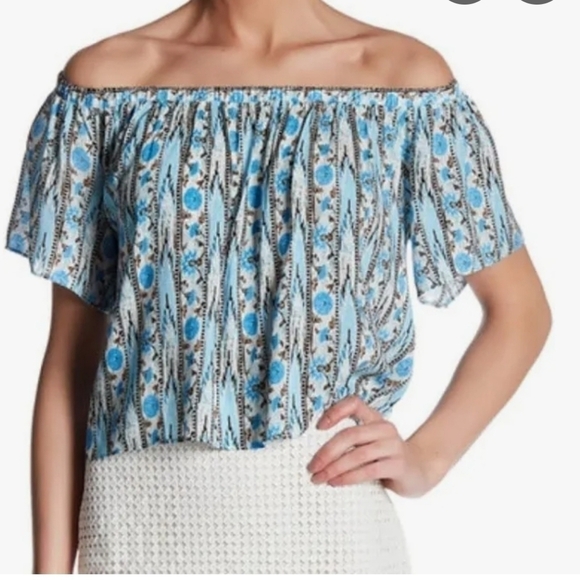 Astr Floral Off the Shoulder Cropped Ruffled Boxy Cornflower Blue Gathered Top - Picture 1 of 12